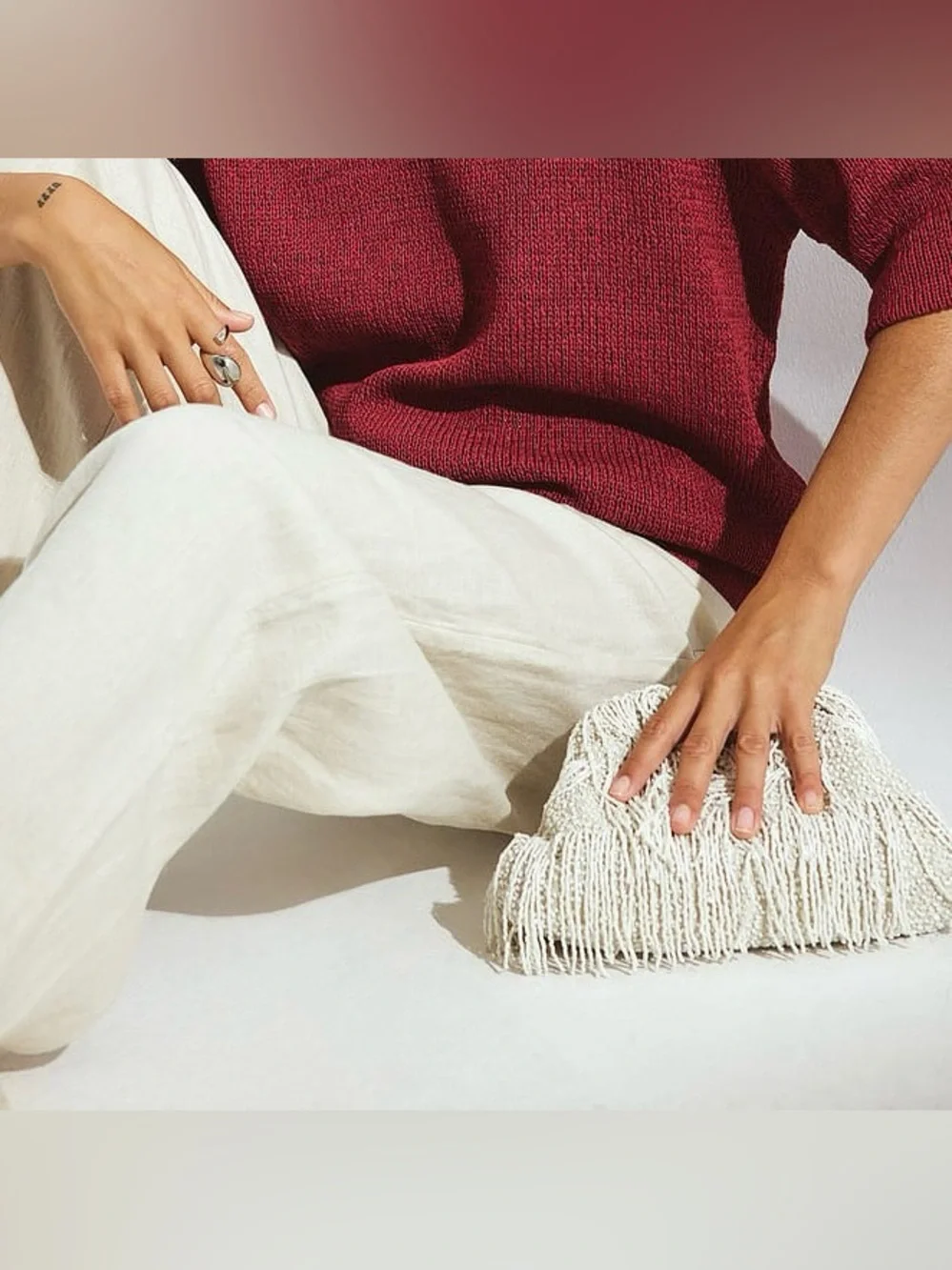 Offwhite beaded fringe purse
